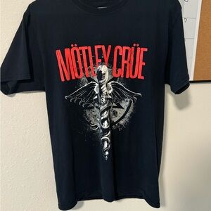 Mötley Crüe Black Graphic T-Shirt